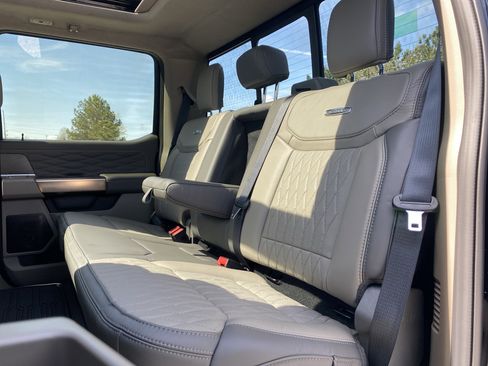 Used 2026 Ford F450 Platinum w/ Platinum Plus Package image 48