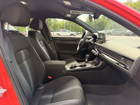 Used 2024 Honda Civic Sport image 11