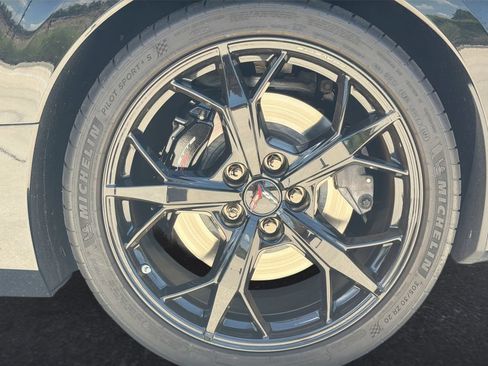 Used 2022 Chevrolet Corvette Stingray Preferred Conv w/ Z51 Performance Package RWD image 31