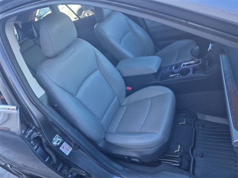 Used 2019 Subaru Outback 2.5i Limited w/ Popular Package #2 image 18