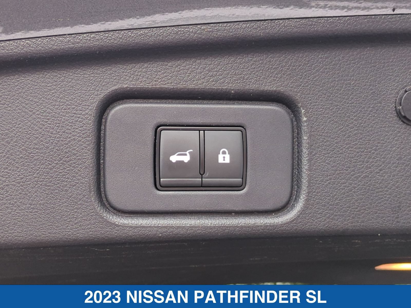 Used 2023 Nissan Pathfinder SL w/ SL Premium Package AWD/4WD image 36