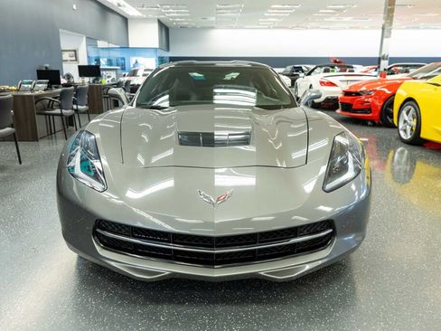 Used 2015 Chevrolet Corvette Stingray Coupe image 2