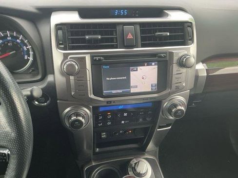 Used 2016 Toyota 4Runner Limited image 17