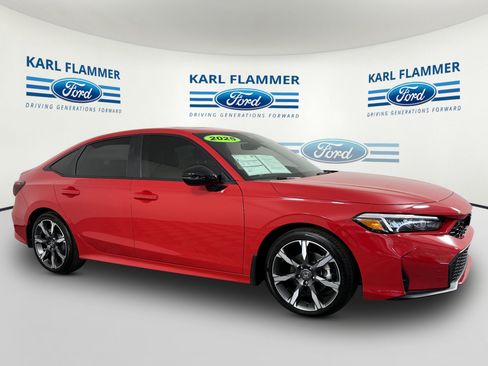 Used 2025 Honda Civic Sport Touring image 1