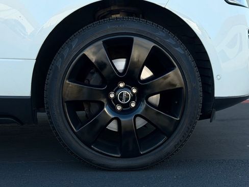 Used 2015 Land Rover Range Rover Autobiography image 35