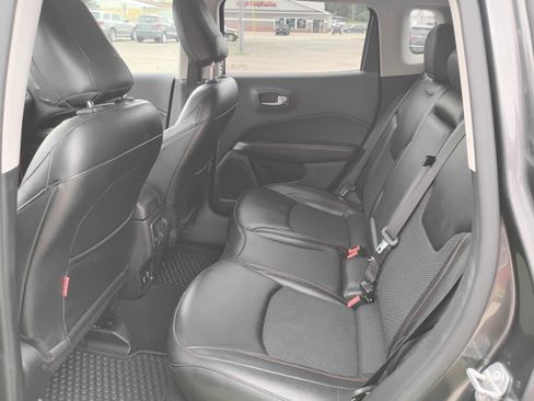 Used 2020 Jeep Compass Trailhawk AWD/4WD image 6