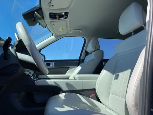 Used 2025 Hyundai Santa Fe SEL image 28