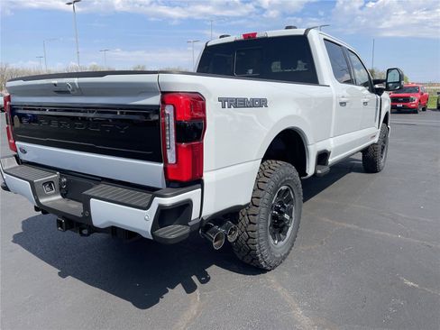 New 2026 Ford F250 Platinum AWD/4WD image 8