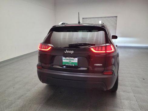Used 2020 Jeep Cherokee Latitude Plus w/ Comfort/Convenience Group FWD image 7