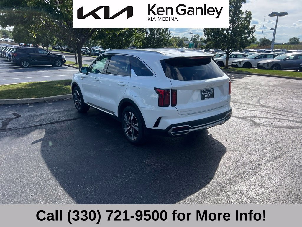Certified 2023 Kia Sorento EX AWD/4WD image 15