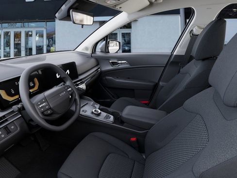 New 2026 Kia Sportage LX image 17