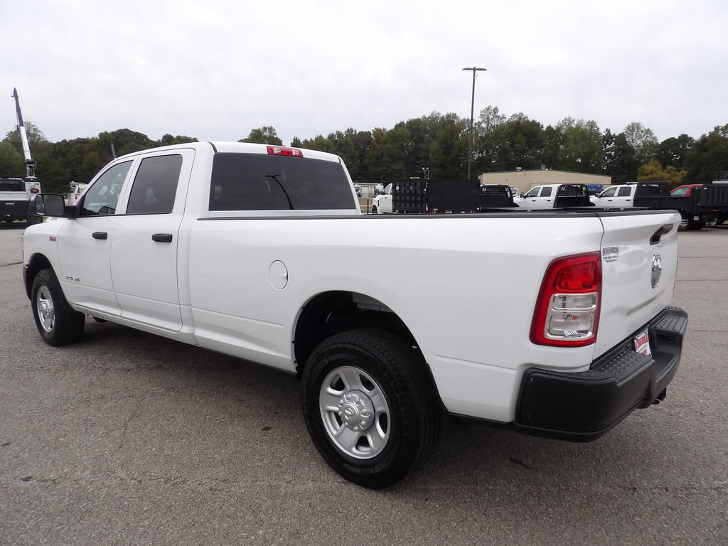 Used 2022 RAM 2500 Tradesman RWD image 4
