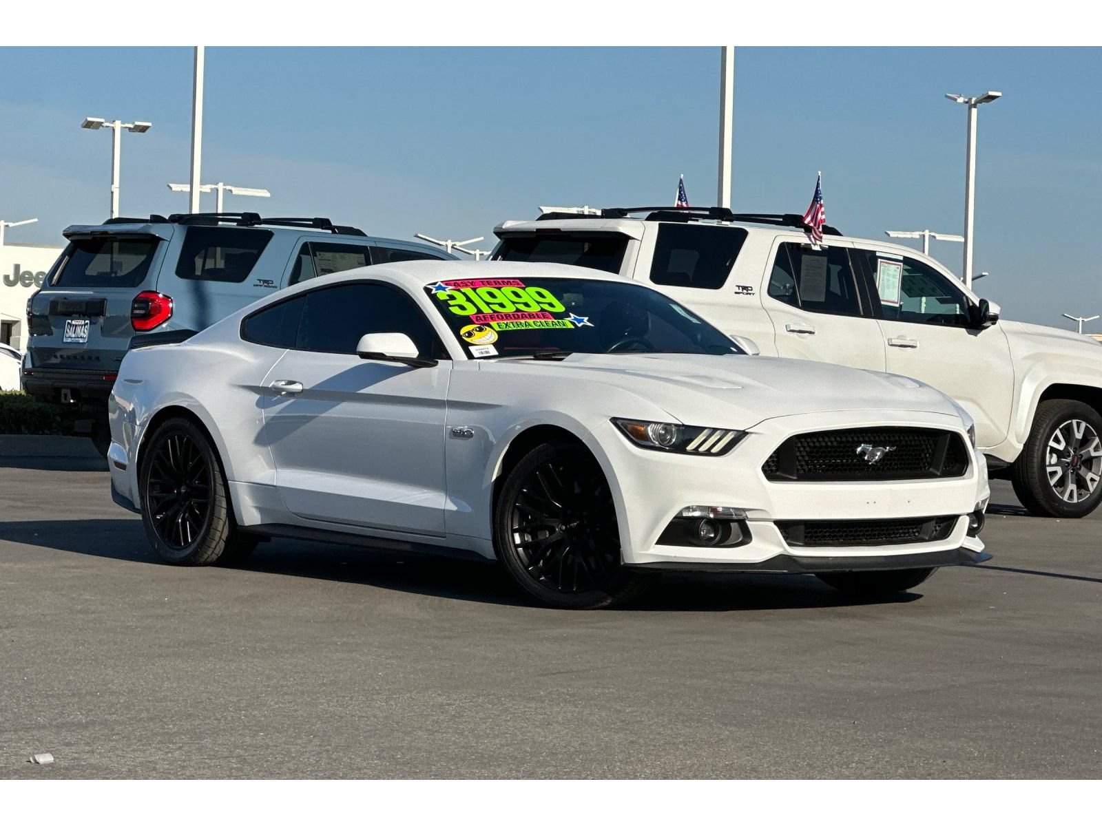 Used 2017 Ford Mustang GT Premium w/ GT Performance Package RWD image 2