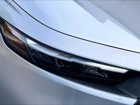 Used 2024 Honda Accord EX image 28