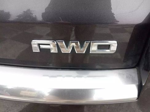 Used 2013 GMC Acadia SLE AWD/4WD image 13