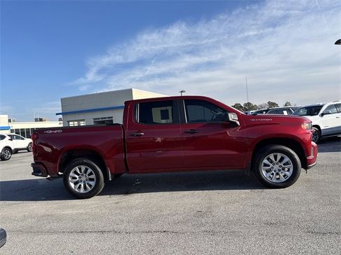 Used 2022 Chevrolet Silverado 1500 Custom image 6