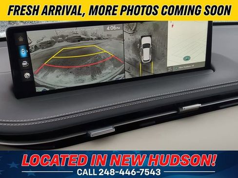Used 2025 Genesis GV70 3.5T Sport w/ Sport Advanced Package AWD/4WD image 13