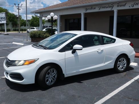 Used 2015 Honda Civic LX image 9