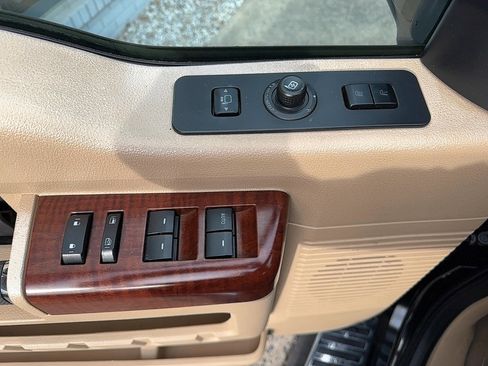 Used 2012 Ford F250 King Ranch w/ King Ranch w/Chrome Pkg image 16