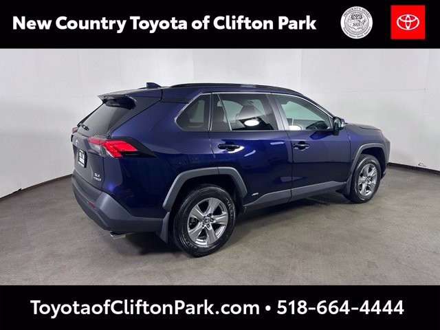 Used 2023 Toyota RAV4 XLE w/ Convenience Package AWD/4WD image 7