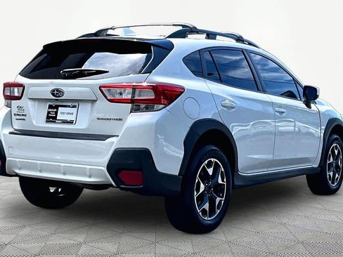 Used 2019 Subaru Crosstrek 2.0i Premium w/ Moonroof Package AWD/4WD image 12
