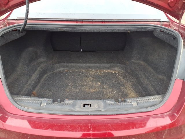 Used 2016 Ford Taurus SEL FWD image 8