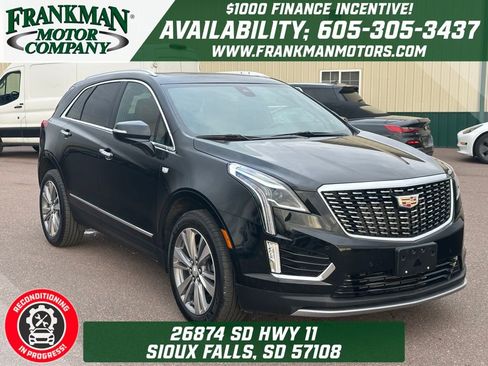 Used 2024 Cadillac XT5 Premium Luxury image 1
