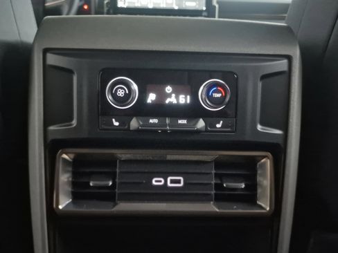 New 2025 GMC Hummer EV 3X w/ LPO, Dark Essentials Package AWD/4WD image 18