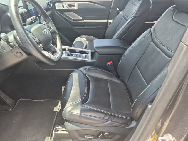Used 2020 Ford Explorer ST w/ Premium Technology Package AWD/4WD image 11