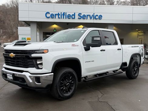 New 2025 Chevrolet Silverado 2500 W/T image 4