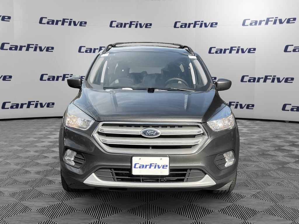 Used 2018 Ford Escape SE w/ Ford Safe & Smart Package AWD/4WD image 9