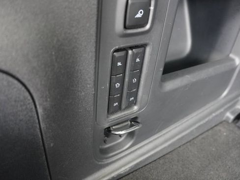 Used 2025 Ford Expedition Active AWD/4WD image 26