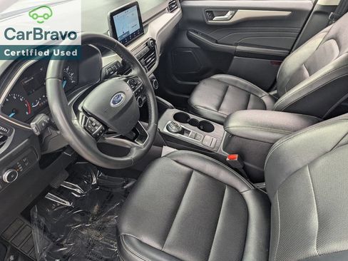Used 2022 Ford Escape SEL FWD image 19