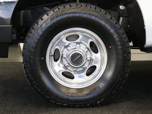 Used 2001 Ford F350 Lariat image 16