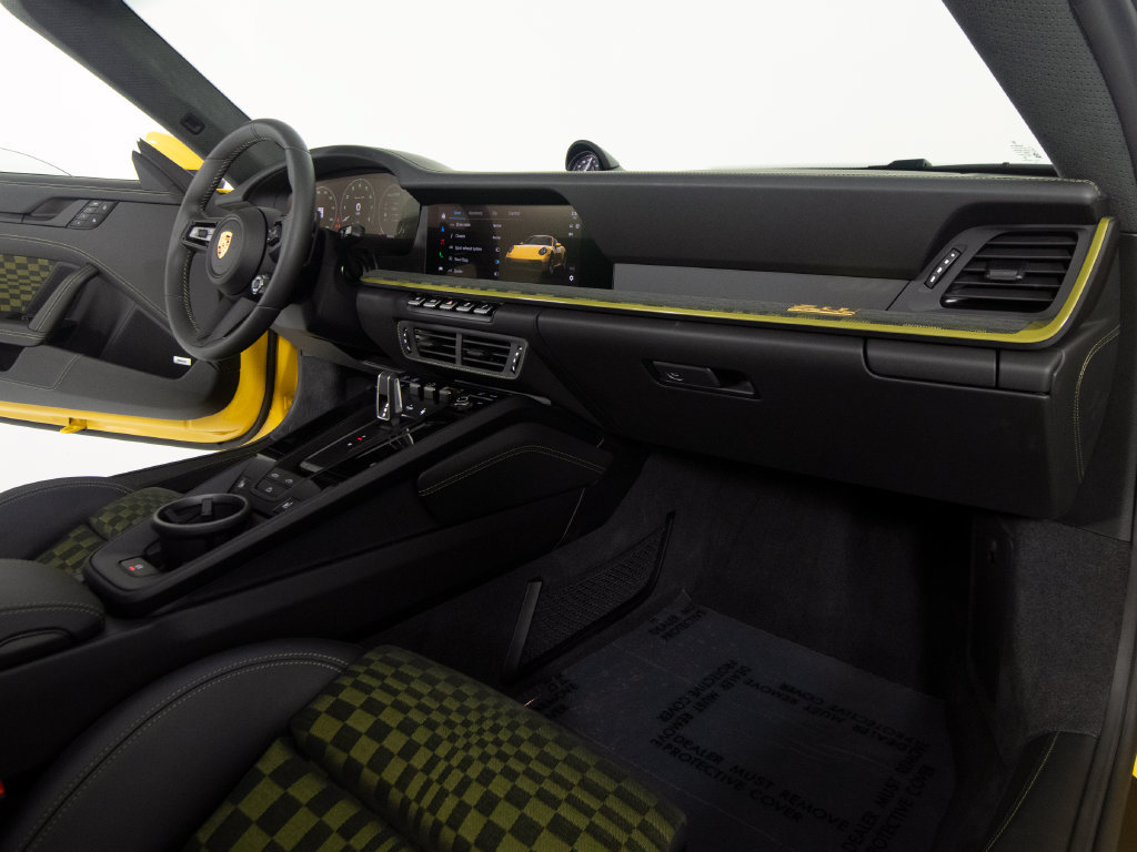 Certified 2026 Porsche 911 Carrera GTS RWD image 41