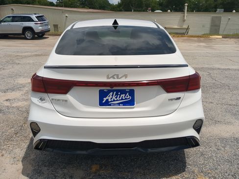 Used 2022 Kia Forte GT-Line w/ GT-Line Premium Package FWD image 4