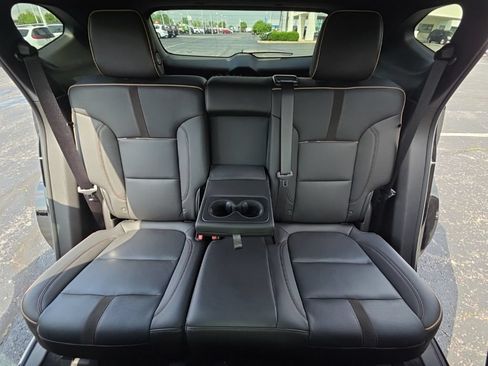 Used 2019 Chevrolet Blazer Premier w/ Sun and Wheels Package AWD/4WD image 34