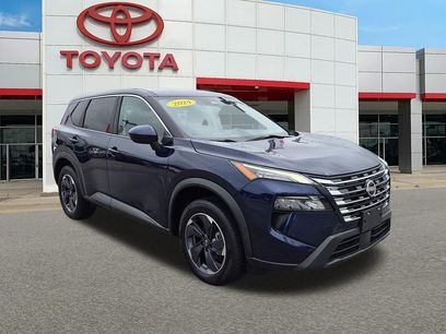 Used 2024 Nissan Rogue SV