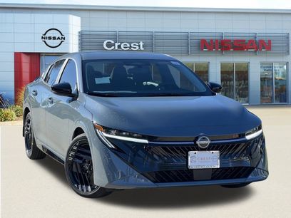 New 2026 Nissan Sentra SR w/ Floor Mat Package