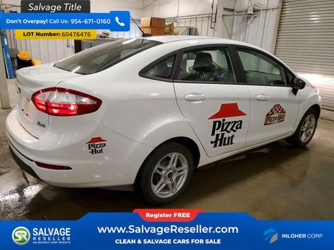 Used 2017 Ford Fiesta SE FWD image 4