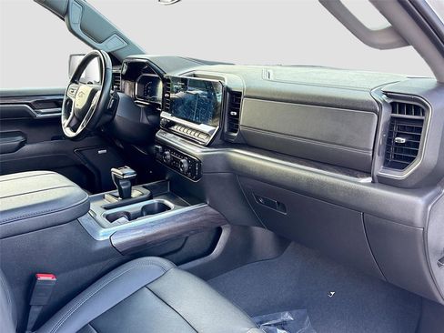 Used 2023 Chevrolet Silverado 1500 LTZ w/ LTZ Convenience Package II image 32