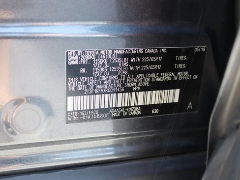 Used 2019 Toyota RAV4 LE w/ All Weather Liner Package AWD/4WD image 36