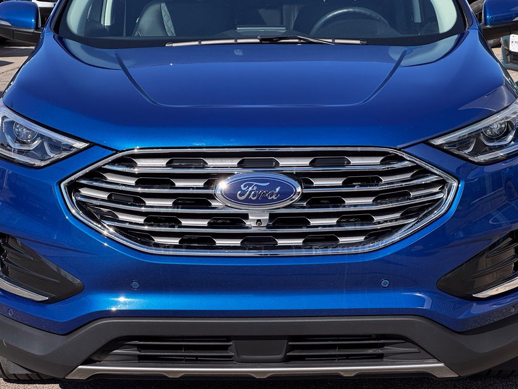 Used 2024 Ford Edge Titanium w/ Equipment Group 301A AWD/4WD image 43