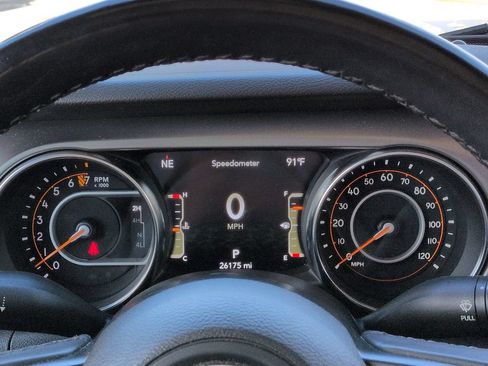 Used 2021 Jeep Gladiator Sport AWD/4WD image 24
