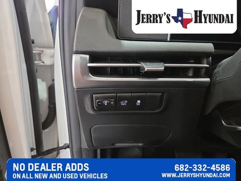 Used 2026 Hyundai Tucson SEL FWD image 14
