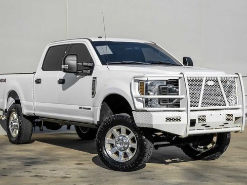 Used 2018 Ford F250 XLT image 6