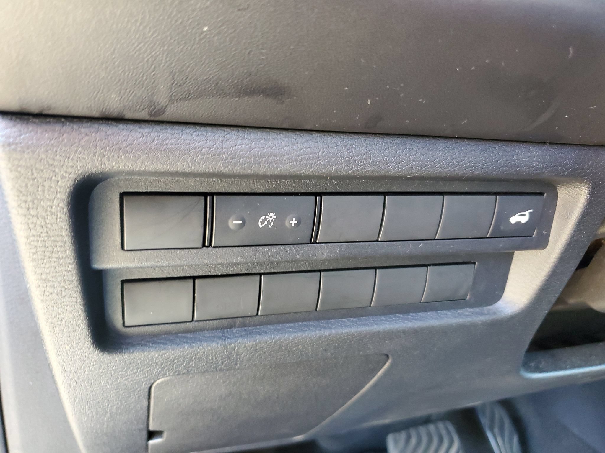Used 2024 Mitsubishi Outlander AWD image 17