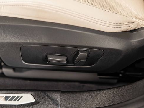 Used 2025 BMW 228i xDrive w/ Premium Package image 22