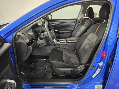 Used 2024 Nissan Sentra SR FWD image 24