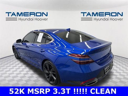 Used 2022 Genesis G70 3.3T image 3